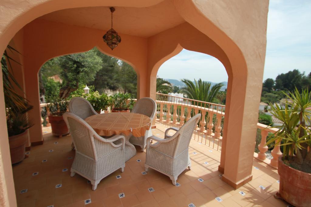 Chrisuli - Well Furnished Villa With Panoramic Views In モライラ 部屋 写真