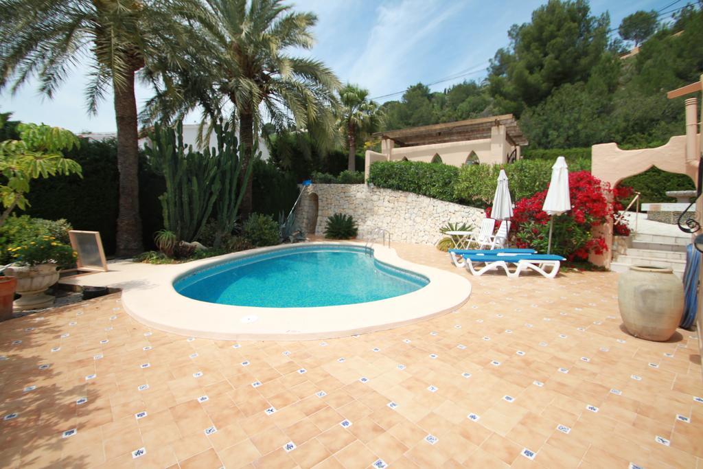 Chrisuli - Well Furnished Villa With Panoramic Views In モライラ 部屋 写真